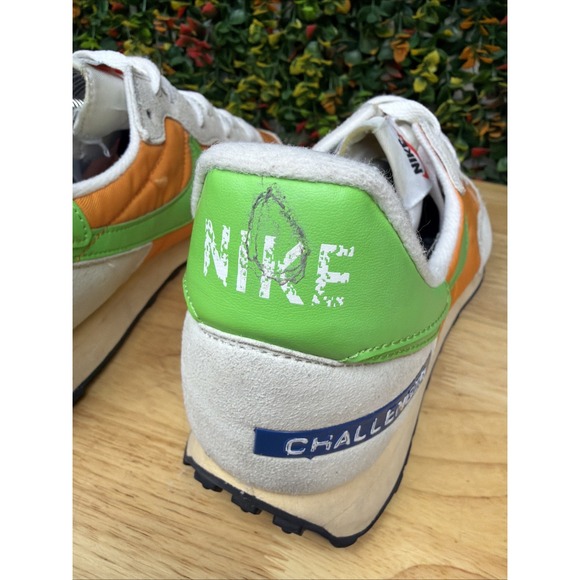 nike challenger og label maker